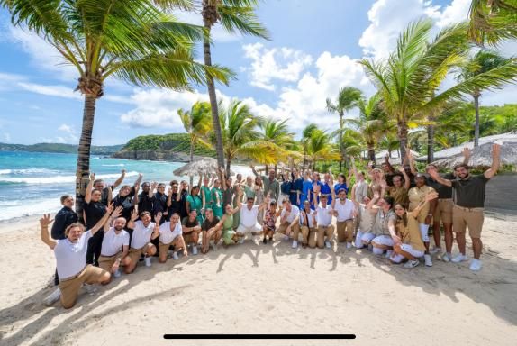 UN TITRE SUR DEUX LIGNES